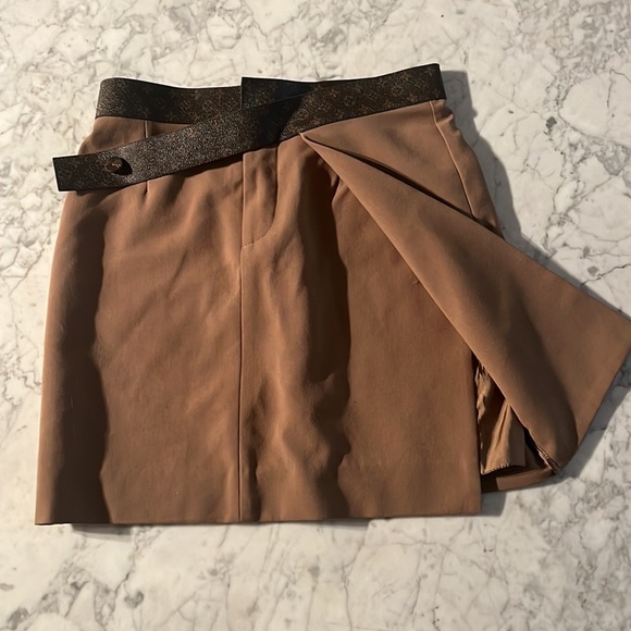 LV style monogram A line skirt - Picture 4 of 12